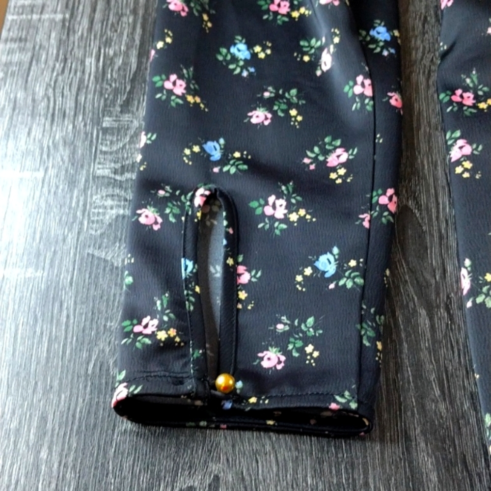 Wayf Tie Front Cutout Dress Black Blue Rose Small Print Floral. Large. Satiny - Picture 7 of 16